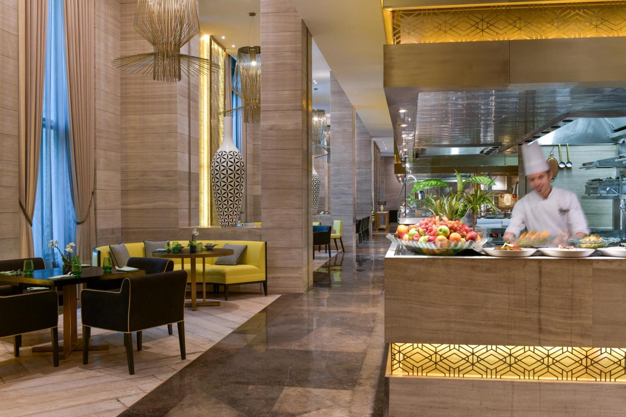 Fairmont Riyadh Luaran gambar The restaurant