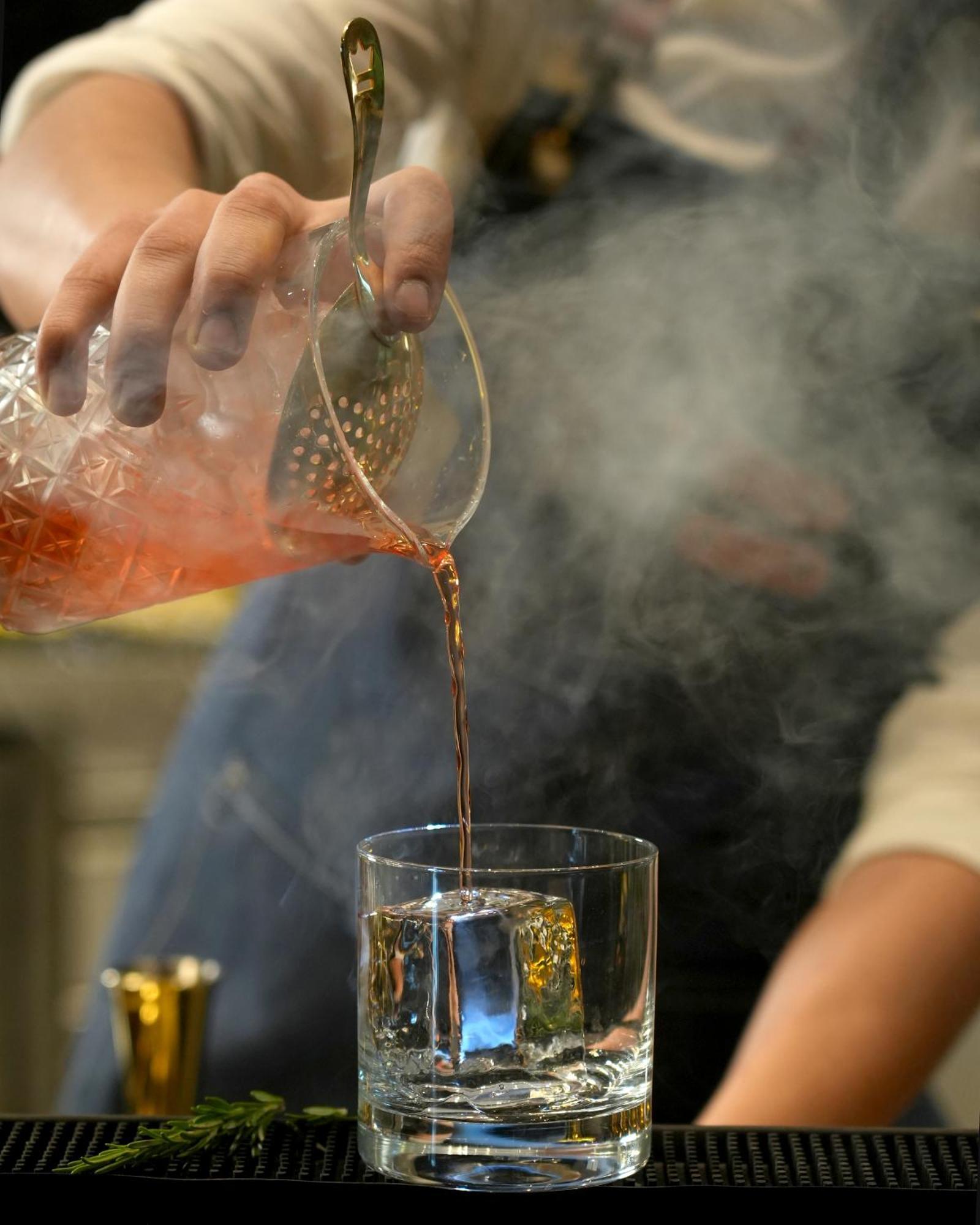 Fairmont Riyadh Luaran gambar A glass of iced tea