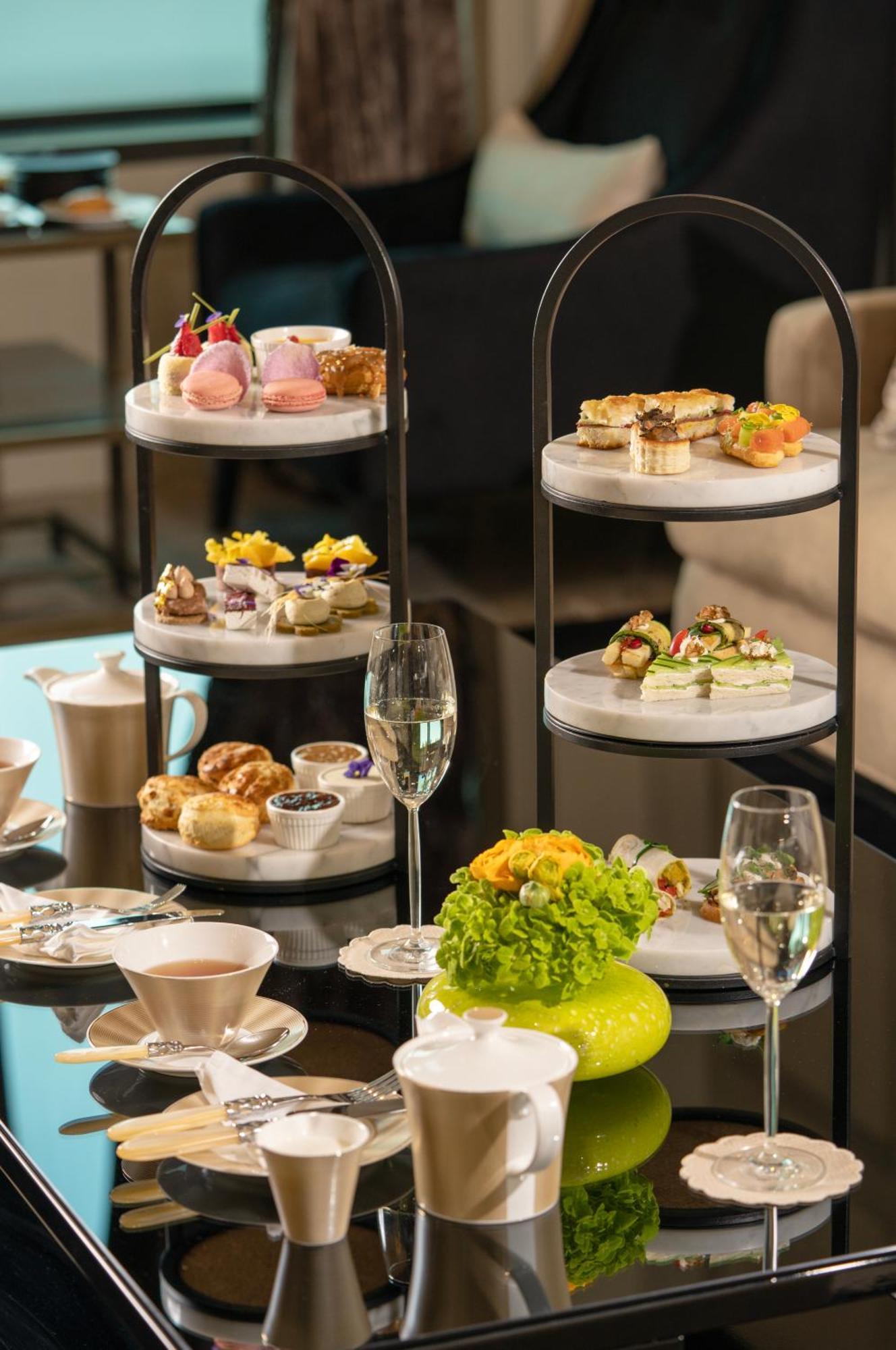 Fairmont Riyadh Luaran gambar Afternoon tea at the Mandarin Oriental, Munich