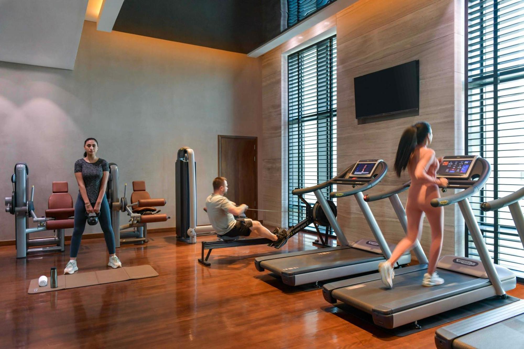 Fairmont Riyadh Luaran gambar The gym at the hotel